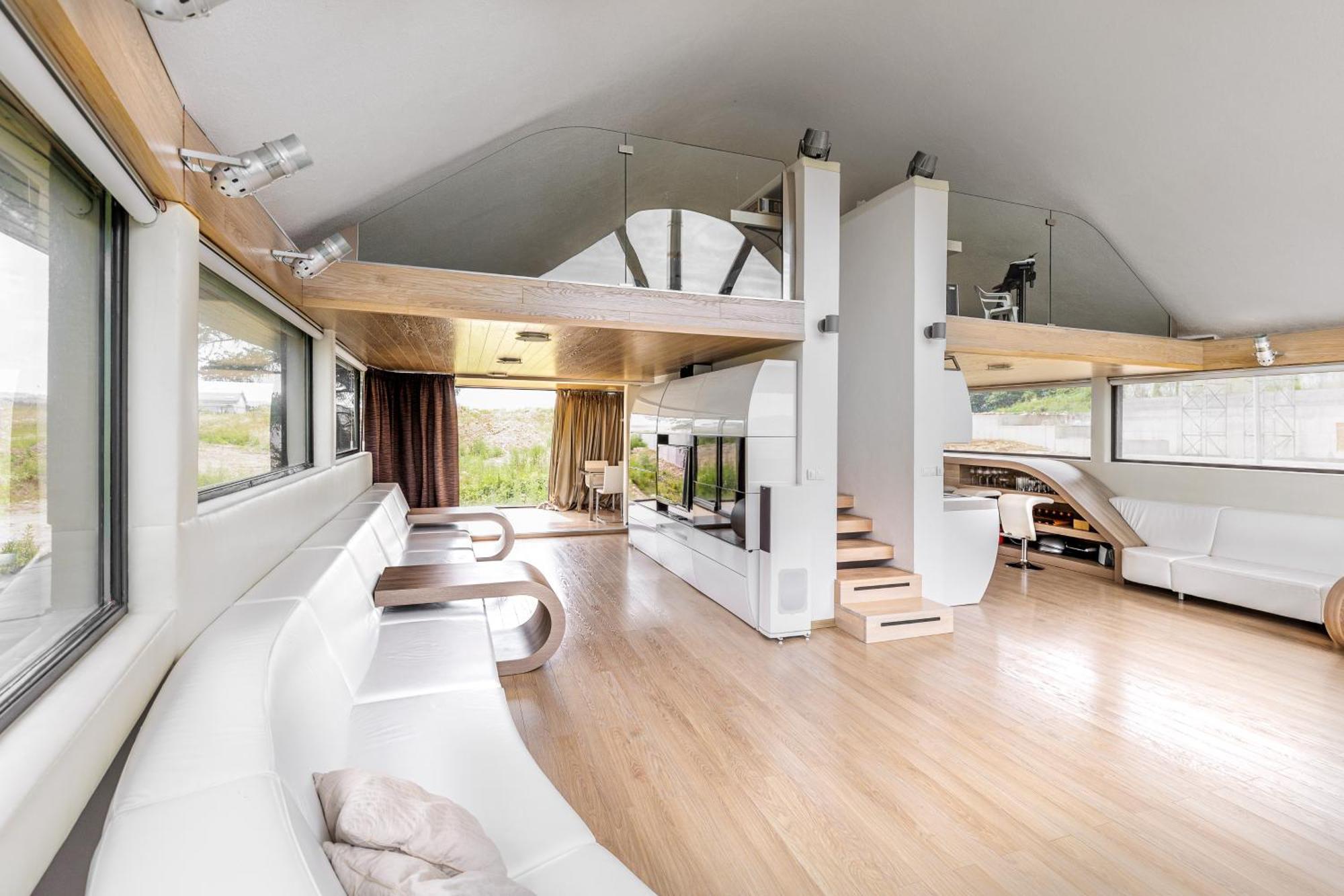 Unique Boat Shaped House At Lakefront #instaworth Liptovsky Mikulas